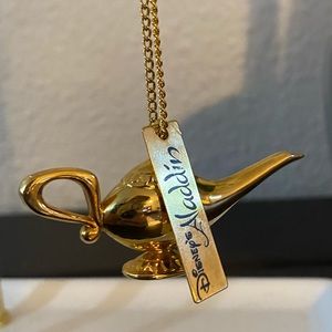 Disneys Aladdin Genie’s Lamp necklace